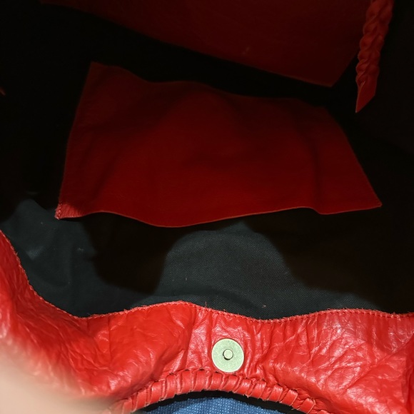 Jennifer Haley genuine red pebble leather fringe hobo bag - Picture 6 of 8